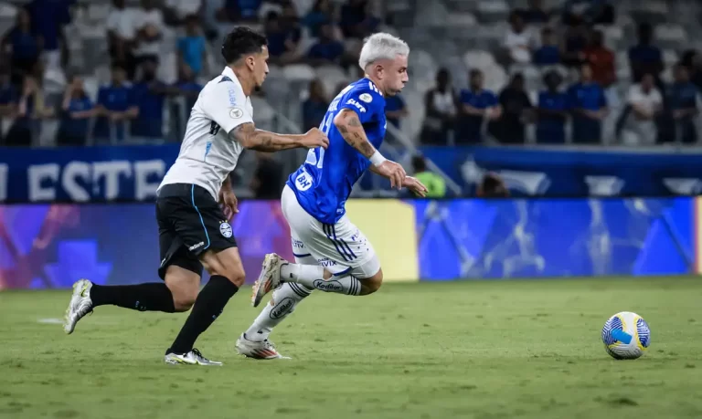 Cruzeiro e Grêmio ficam no 1 a 1 pelo Brasileiro