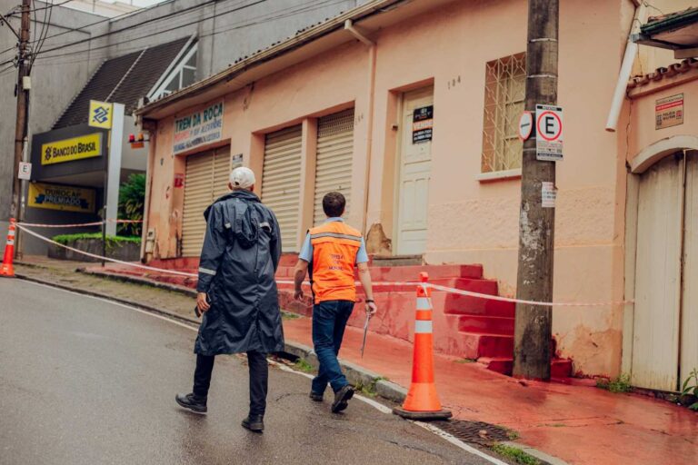 Nota oficial – Casarão da rua Tiradentes deve ser demolido