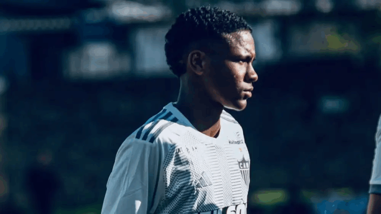Jornal espanhol exalta jovem da base do Atlético: ‘Novo Neymar’