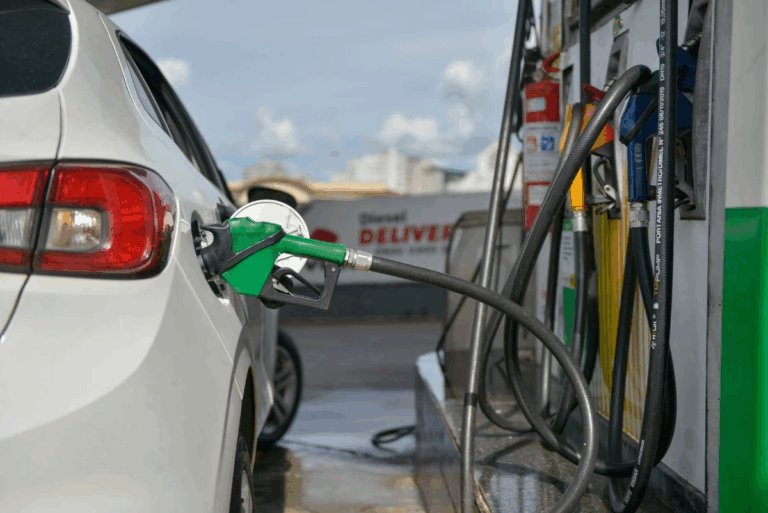 Preços do etanol, da gasolina e do diesel caem em Minas na 1ª quinzena de maio 