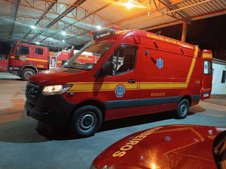 BR-381 fica interditada por 8 horas após acidente com morte e carga saqueada