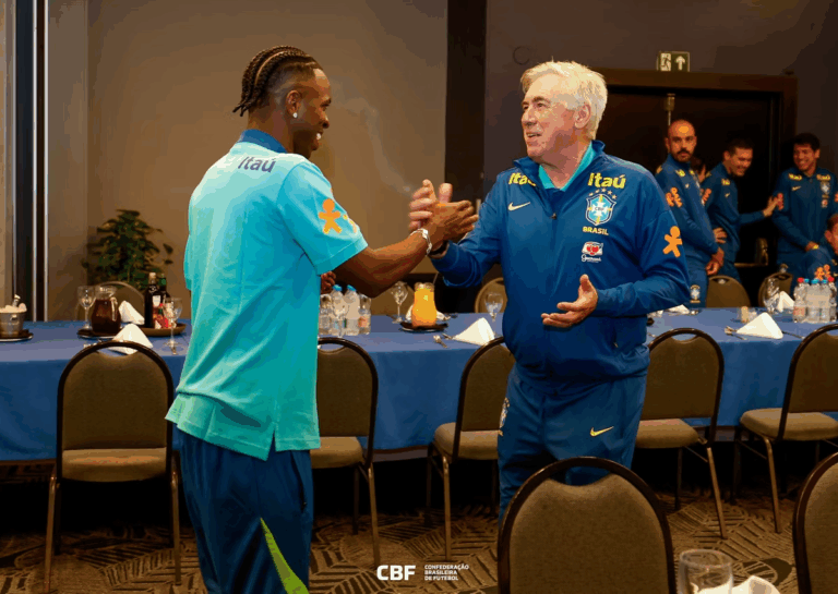 Seleção brasileira faz 1º treino com Ancelotti nesta segunda antes de estreia nas Eliminatórias