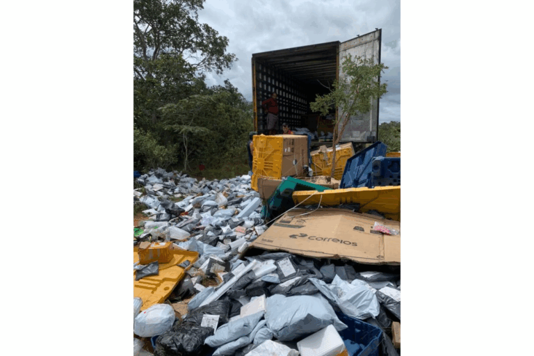 Operação da Polícia Federal combate roubos a cargas dos Correios e Mercado Livre no Norte de Minas
