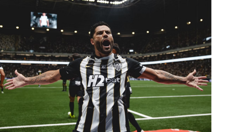 “Hulk Paraíba, nós gostamos de você”: Atlético celebra 5 anos do ídolo com homenagem nas redes