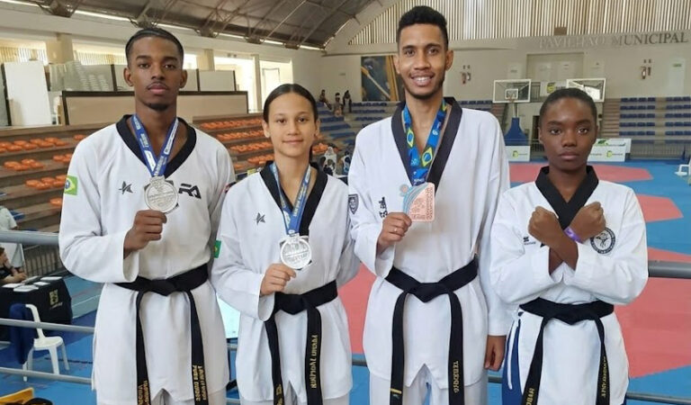 Atletas de Itabira brilham em competição de Taekwondo com quatro medalhas conquistadas no RJ