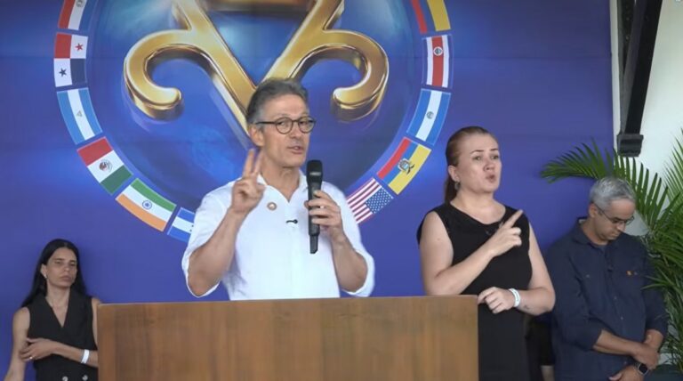 Zema ironiza declaração de Gilmar Mendes sobre seu jeito de falar