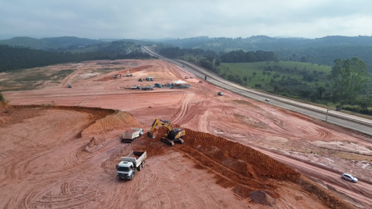 Nova 381 inicia implantação de PPD para caminhoneiros na BR-381