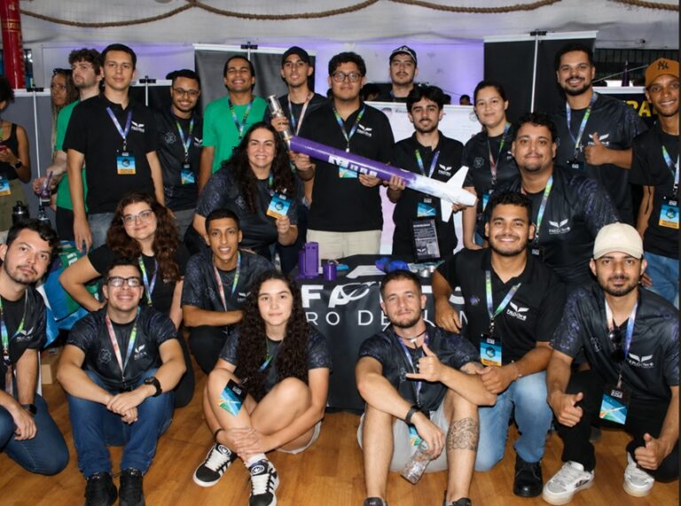 Conheça a equipe Falcon-6: alunos de cursos da Unifei que se unem para criar foguetes em Itabira