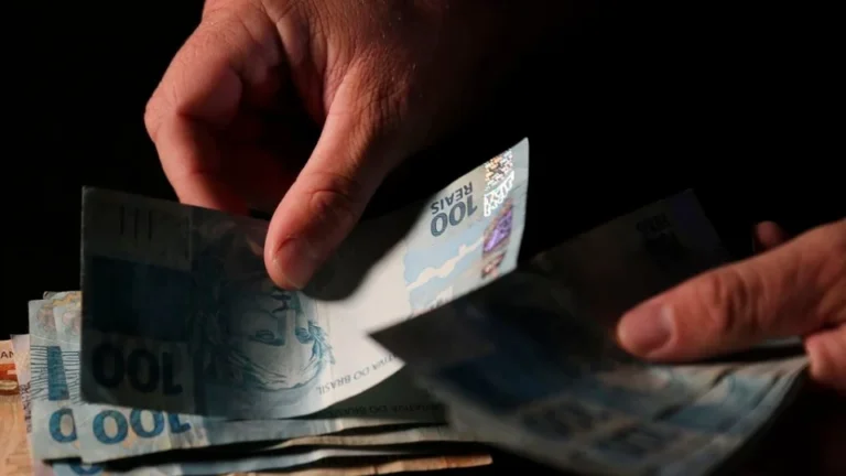 Dívida pública brasileira alcança R$ 11 trilhões e chega a 82,9% do PIB